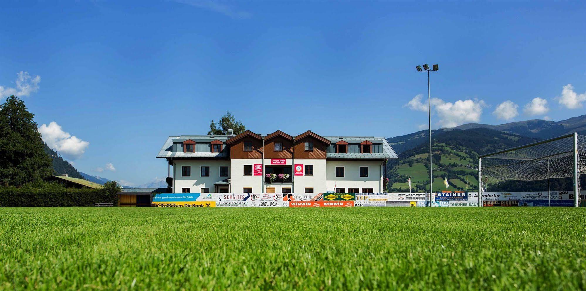 Junges Hotel Zell Am See Exterior photo