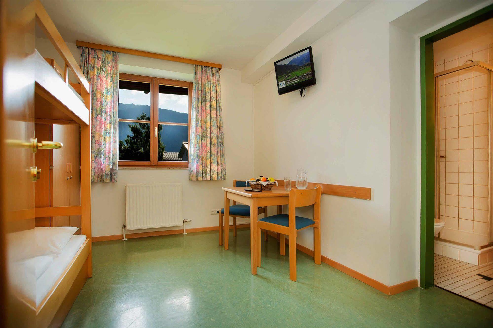 Junges Hotel Zell Am See Exterior photo